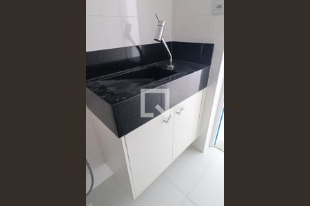 Apartamento para alugar com 64m², 2 quartos e 1 vaga Apartamento para alugar com 64m², 2 quartos e 1 vagaBanheiro da Suíte
