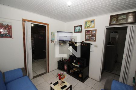 Sala 1 de casa à venda com 1 quarto, 800m² em Nonoai, Porto Alegre