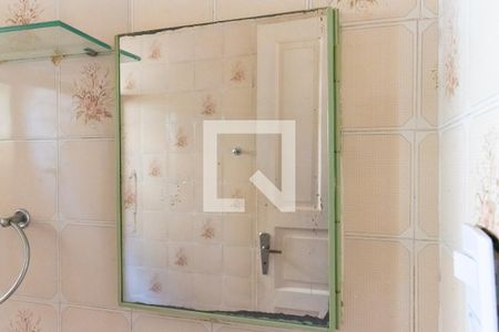 Casa à venda com 130m², 2 quartos e 1 vaga Casa à venda com 130m², 2 quartos e 1 vagaBanheiro