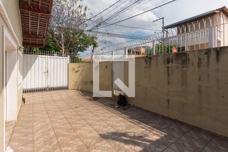 Casa à venda com 130m², 2 quartos e 1 vaga Casa à venda com 130m², 2 quartos e 1 vagaGaragem
