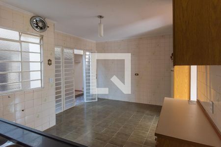 Casa à venda com 130m², 2 quartos e 1 vaga Casa à venda com 130m², 2 quartos e 1 vagaCozinha