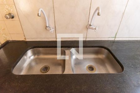 Casa à venda com 130m², 2 quartos e 1 vaga Casa à venda com 130m², 2 quartos e 1 vagaCozinha