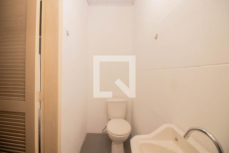 Casa à venda com 234m², 4 quartos e 2 vagasBanheiro