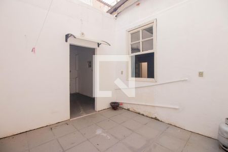 Casa à venda com 234m², 4 quartos e 2 vagasPátio Fundos