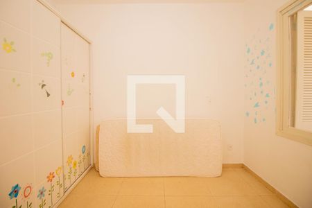 Casa à venda com 234m², 4 quartos e 2 vagasQuarto 2