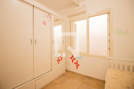 Casa à venda com 234m², 4 quartos e 2 vagasQuarto 3