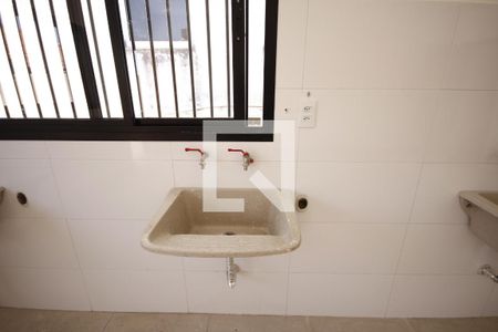 Casa de condomínio para alugar com 37m², 1 quarto e sem vagaLavanderia