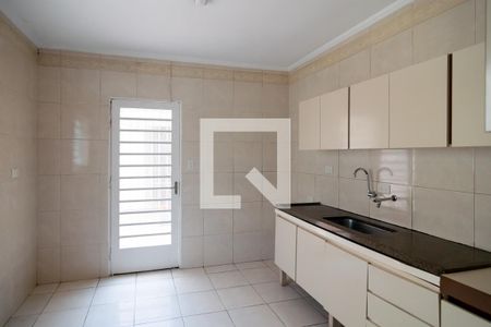 Casa à venda com 158m², 2 quartos e 2 vagasCozinha