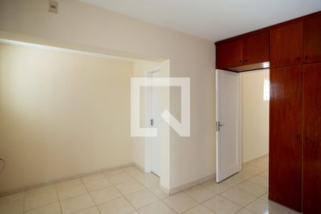 Casa à venda com 158m², 2 quartos e 2 vagasQuarto 2 - Suíte