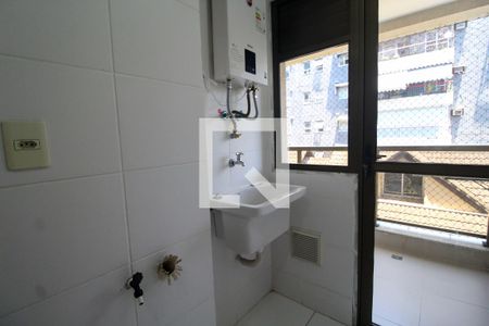 Apartamento para alugar com 69m², 2 quartos e 1 vagaÁrea de Serviço