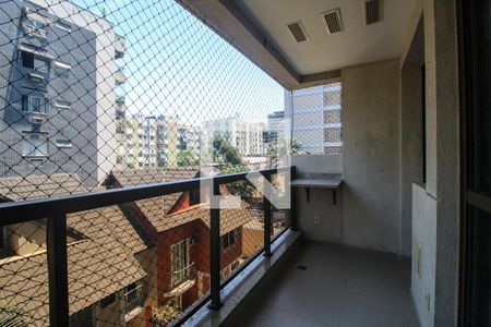 Varanda de apartamento para alugar com 2 quartos, 69m² em Anil, Rio de Janeiro