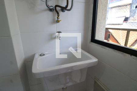 Apartamento para alugar com 69m², 2 quartos e 1 vagaÁrea de Serviço