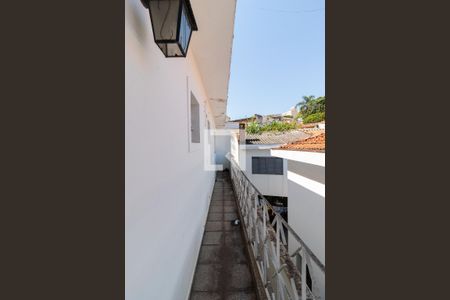 Casa à venda com 240m², 3 quartos e 4 vagasVaranda do Escritório