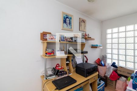 Casa à venda com 240m², 3 quartos e 4 vagasEscritório