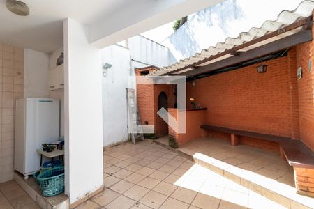 Casa à venda com 240m², 3 quartos e 4 vagasQuintal / Área Gourmet