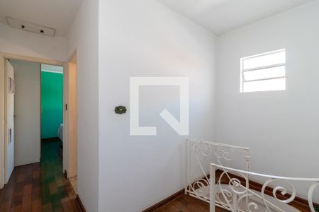 Casa à venda com 240m², 3 quartos e 4 vagasHall dos Quartos