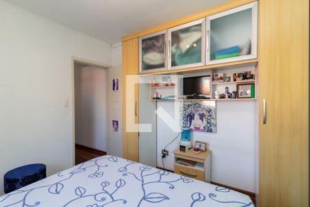 Casa à venda com 240m², 3 quartos e 4 vagasSuíte