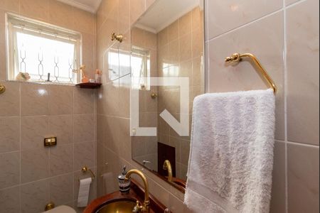 Casa à venda com 240m², 3 quartos e 4 vagasLavabo