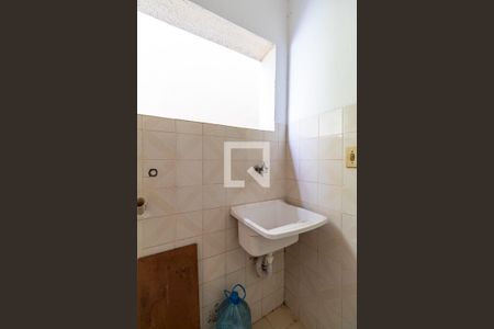 Apartamento para alugar com 75m², 2 quartos e 1 vagaÁrea de Serviço