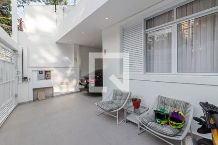 Casa à venda com 350m², 4 quartos e 3 vagasGaragem