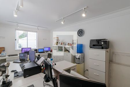 Casa à venda com 350m², 4 quartos e 3 vagasEscritório da Edícula 