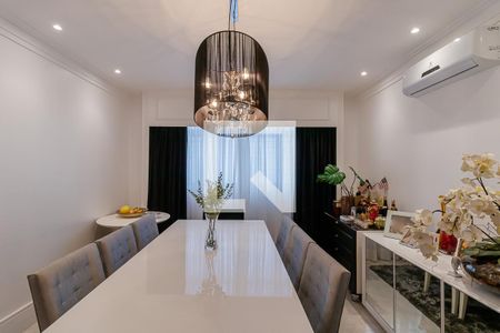 Casa à venda com 350m², 4 quartos e 3 vagasSala de Jantar 