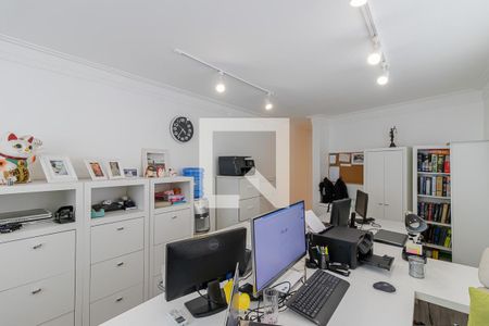 Casa à venda com 350m², 4 quartos e 3 vagasEscritório da Edícula 