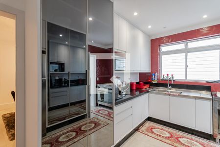 Casa à venda com 350m², 4 quartos e 3 vagasCozinha