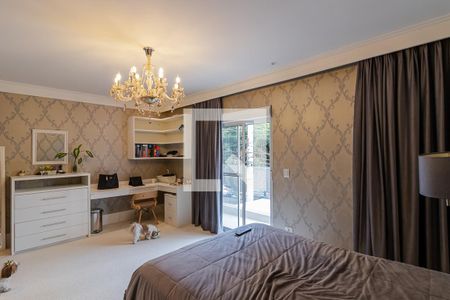 Casa à venda com 350m², 4 quartos e 3 vagasSuíte 2