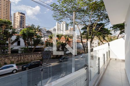 Casa à venda com 350m², 4 quartos e 3 vagasSacada da Suíte 2