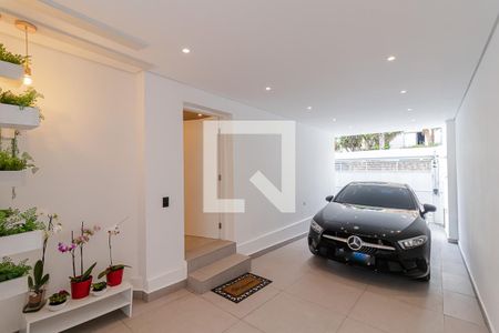 Casa à venda com 350m², 4 quartos e 3 vagasGaragem