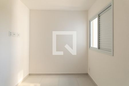 Quarto 1 de apartamento para alugar com 2 quartos, 40m² em Vila Aricanduva, São Paulo