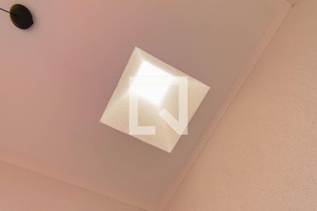 Casa à venda com 135m², 3 quartos e 3 vagas Casa à venda com 135m², 3 quartos e 3 vagasEscritório