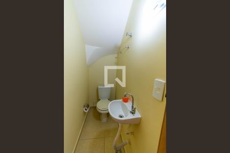 Casa à venda com 135m², 3 quartos e 3 vagas Casa à venda com 135m², 3 quartos e 3 vagasLavabo