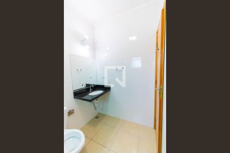 Casa à venda com 135m², 3 quartos e 3 vagasBanheiro da Suíte 2