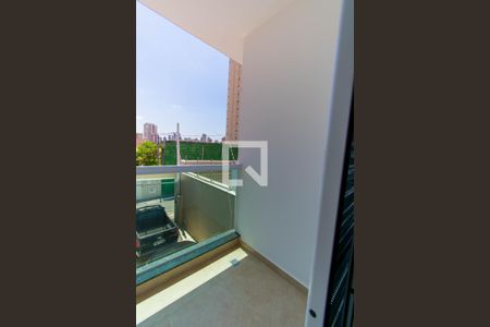 Casa à venda com 135m², 3 quartos e 3 vagas Casa à venda com 135m², 3 quartos e 3 vagasVaranda da Suíte 2