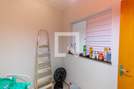 Casa à venda com 135m², 3 quartos e 3 vagas Casa à venda com 135m², 3 quartos e 3 vagasEscritório