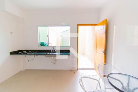 Casa à venda com 135m², 3 quartos e 3 vagas Casa à venda com 135m², 3 quartos e 3 vagasCozinha