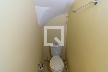 Casa à venda com 135m², 3 quartos e 3 vagas Casa à venda com 135m², 3 quartos e 3 vagasLavabo