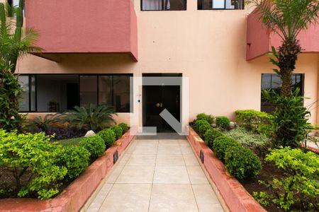 Apartamento para alugar com 70m², 3 quartos e 1 vagaEntrada do Bloco