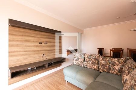 Sala de apartamento para alugar com 3 quartos, 70m² em Itaquera, São Paulo