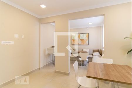 Apartamento à venda com 45m², 2 quartos e sem vaga Apartamento à venda com 45m², 2 quartos e sem vagaSalão de Festas