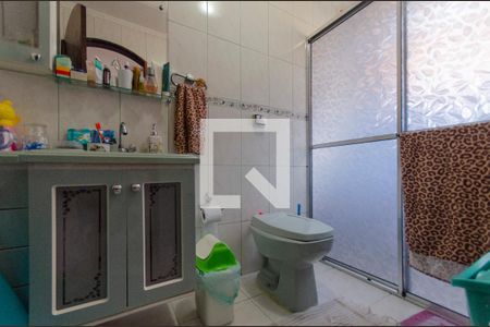 Casa à venda com 250m², 6 quartos e 1 vaga Casa à venda com 250m², 6 quartos e 1 vagaCasa 1 Banheiro Suíte 2