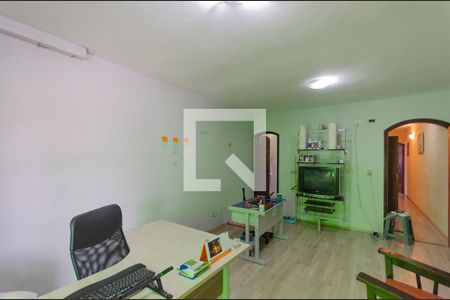 Casa à venda com 250m², 6 quartos e 1 vaga Casa à venda com 250m², 6 quartos e 1 vagaCasa 1 Suíte 1