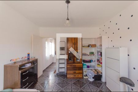 Casa à venda com 250m², 6 quartos e 1 vaga Casa à venda com 250m², 6 quartos e 1 vagaCasa 2 Quarto 2