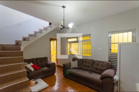 Casa à venda com 250m², 6 quartos e 1 vaga Casa à venda com 250m², 6 quartos e 1 vagaCasa 2 Sala