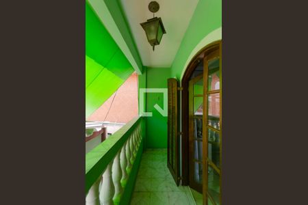 Casa à venda com 250m², 6 quartos e 1 vaga Casa à venda com 250m², 6 quartos e 1 vagaCasa 1 Sacada Suíte 1