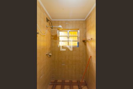 Casa à venda com 250m², 6 quartos e 1 vaga Casa à venda com 250m², 6 quartos e 1 vagaCasa 2 Banheiro 2