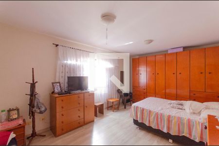 Casa à venda com 250m², 6 quartos e 1 vaga Casa à venda com 250m², 6 quartos e 1 vagaCasa 1 Suíte 2