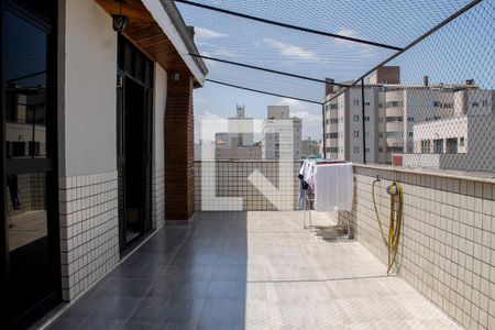 Apartamento à venda com 196m², 4 quartos e 3 vagasCobertura